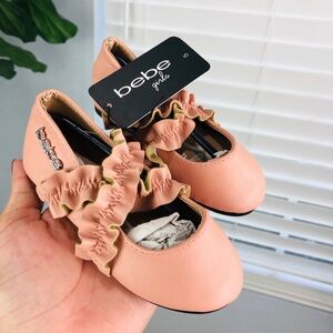 NWT BEBE GIRLS BLUSH FLATS
